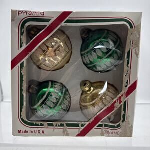 Vtg Box of 4 Pyramid Glass Satin-Sheen Christmas Ornaments Green/Gold Glitter